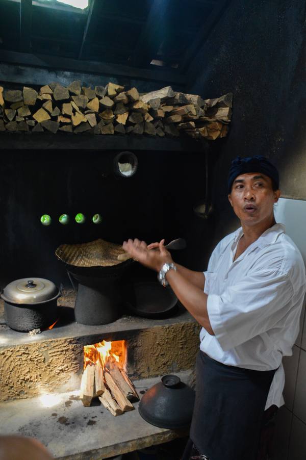Wood-fire kitchen · Bali
