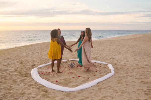 Gathering on the beach · Baja California Sur